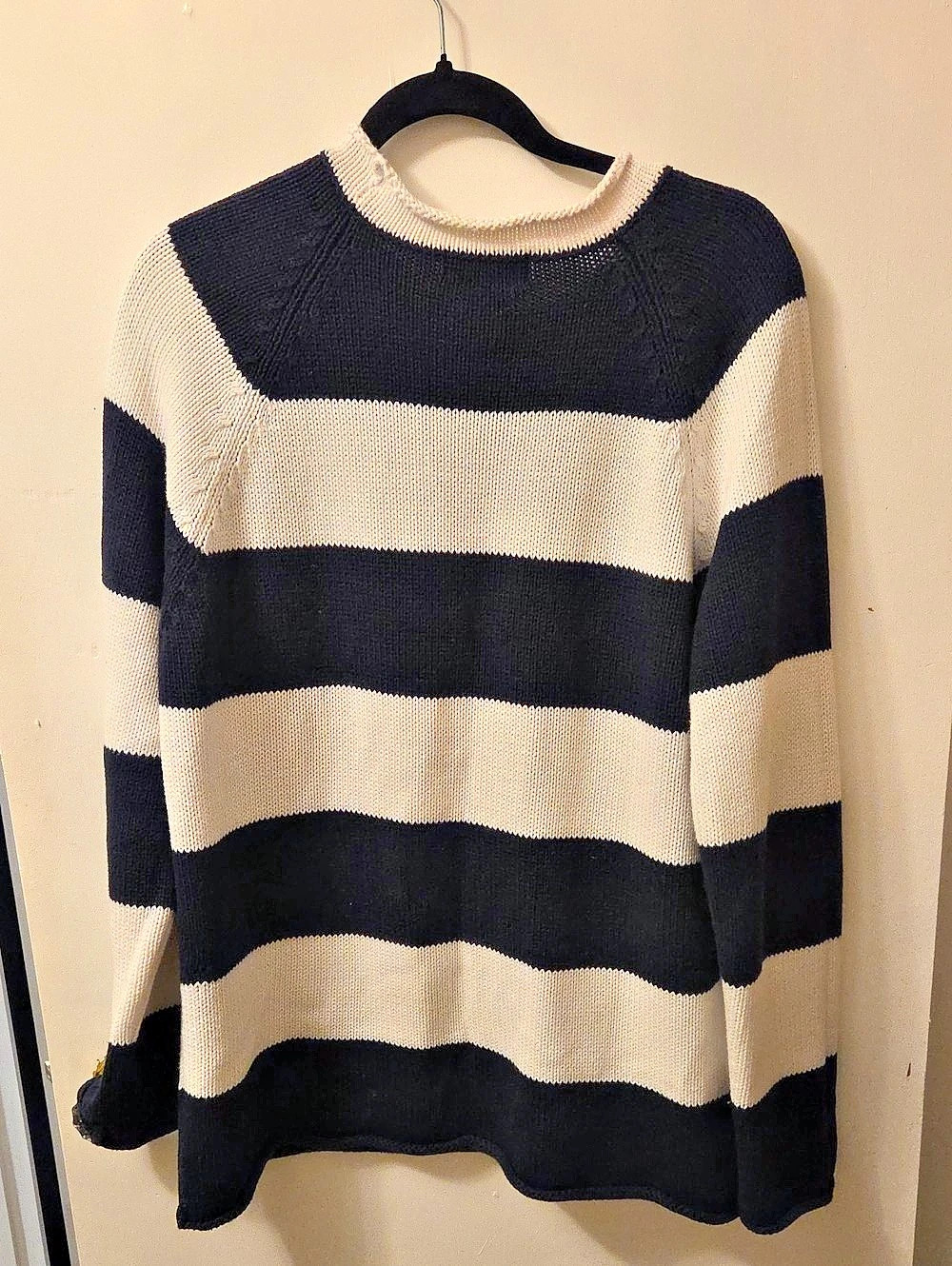 Jones New York Striped Crew Neck Sweater in Navy & White Size Medium